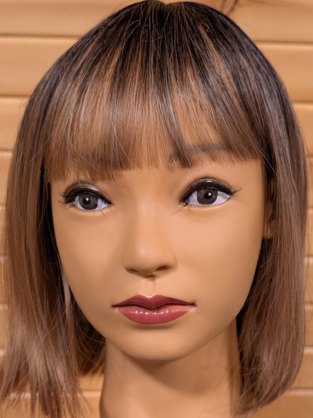 12" Straight Short Bob Wig, Ombre Blonde